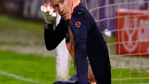 国乒备战局势突变：孙颖莎、王楚钦表面轻松，实则挑战加剧，情绪波涛汹涌！