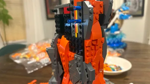 “曼城半场领先水晶宫1-0，哈兰德头球建功，激战正酣，好戏未完待续！”